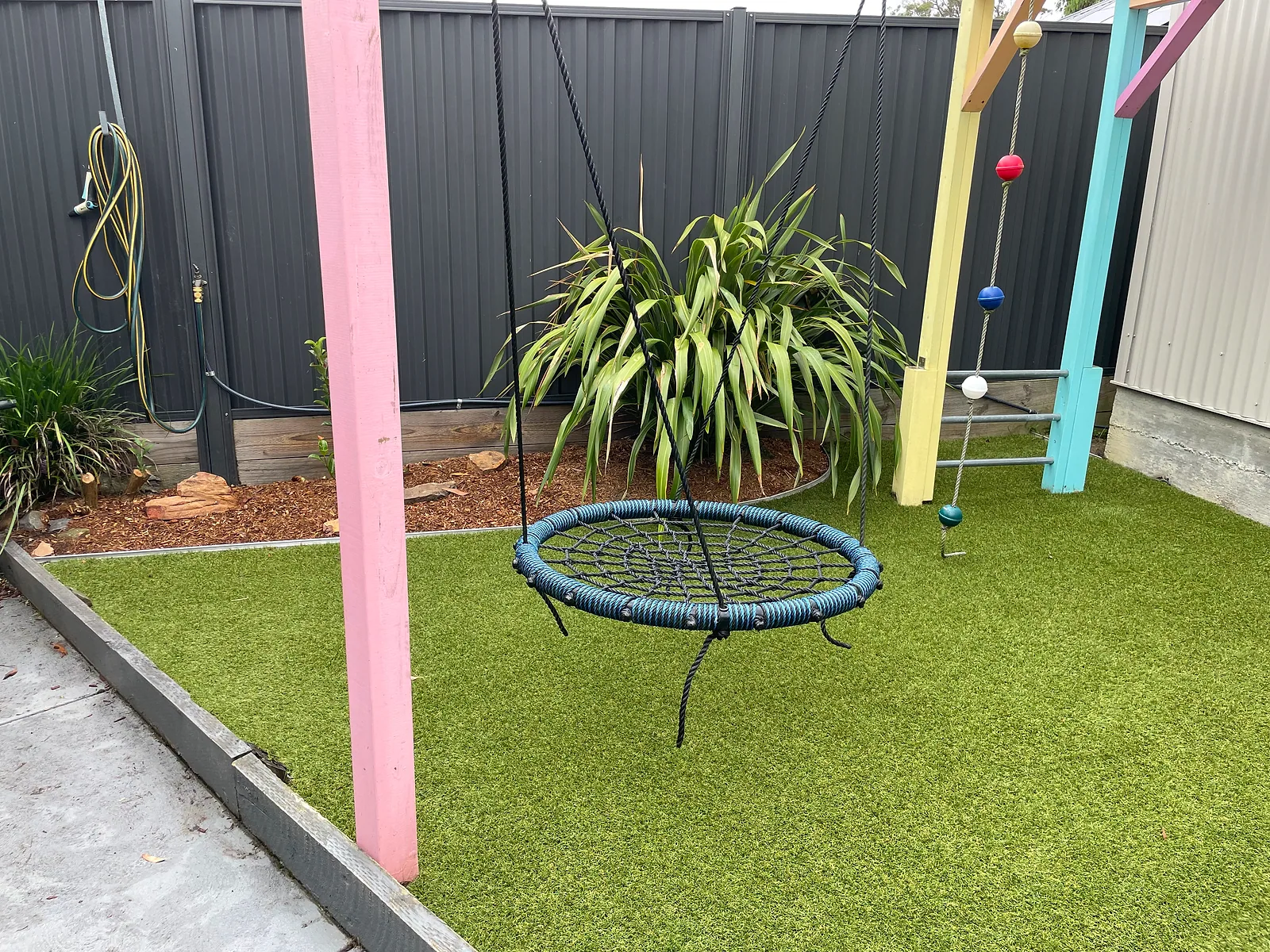 Artificial Lawn inspiration project 14