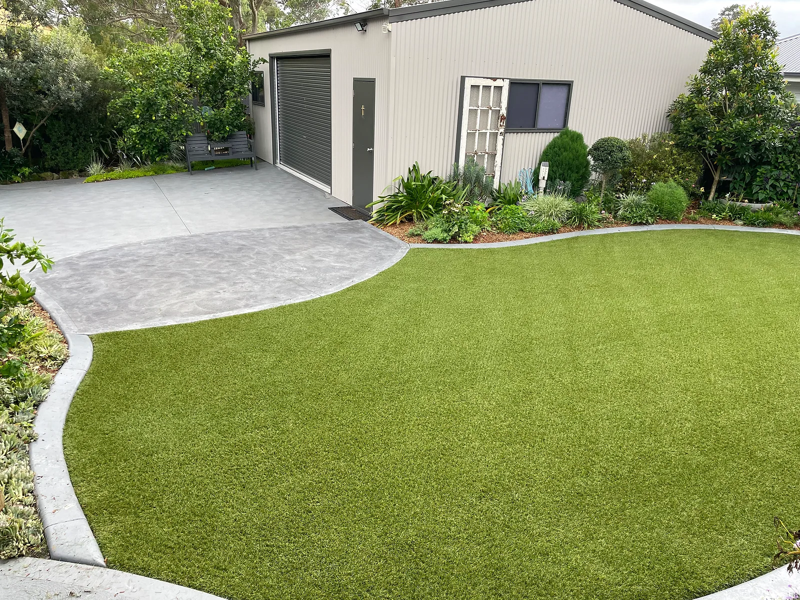 Artificial Lawn inspiration project 17